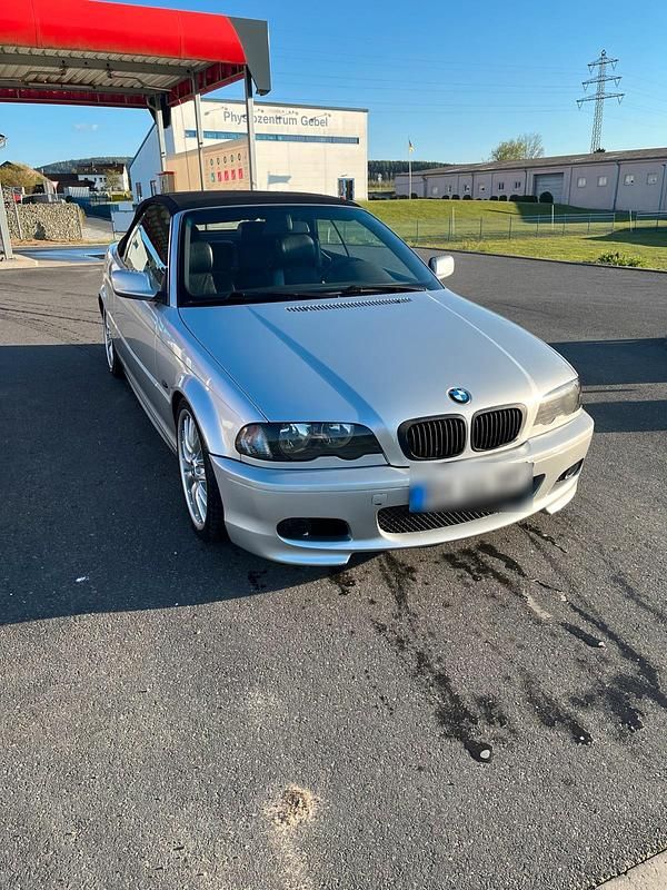 Gebraucht BMW 320 Cabriolet M Sport 170 PS (125 kW) 2001 Silber Cabrio