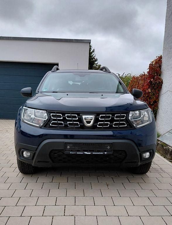 Blau Gebraucht 2019 Dacia Duster Comfort SUV | 13.600 € (Guter Preis) - Bild 1/4