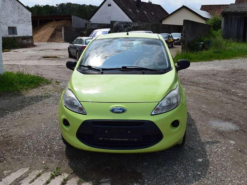 Grün Gebraucht 2009 Ford Ka Kleinwagen | 2.590 € (Guter Preis) - Bild 1/4