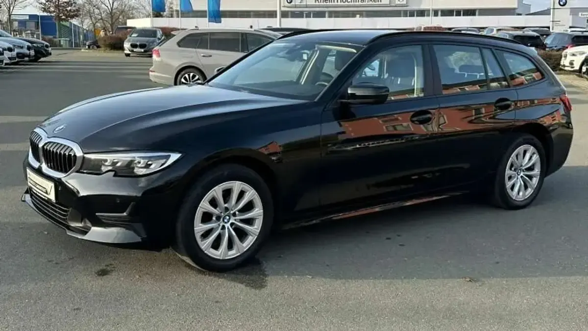 Gebraucht BMW 318 150 PS (110 kW) 2021 Schwarz ii Kombi