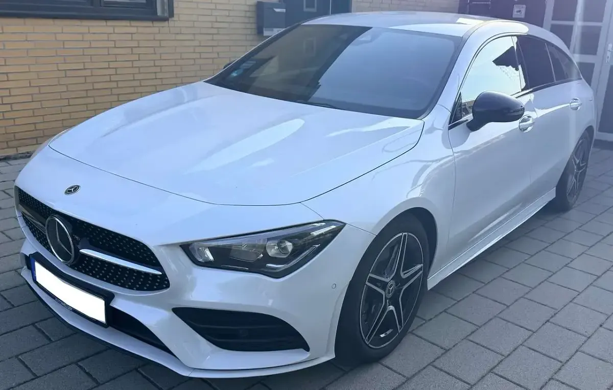 Gebraucht Mercedes CLA220 AMG line 191 PS (140 kW) 2022 Weiß Limousine