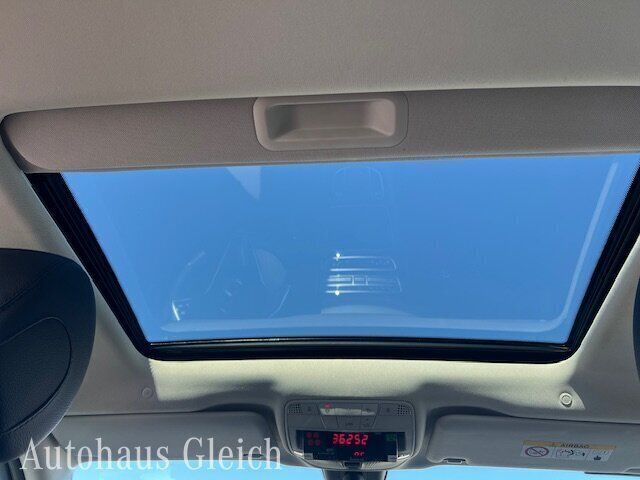 Gebraucht Mercedes E220 Avantgarde 200 PS (147 kW) 2023 Othercolor Kombi