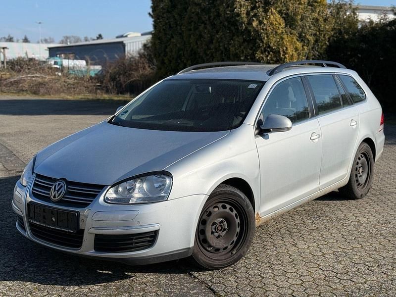 Gebraucht VW Golf V Comfortline 122 PS (89 kW) 2009 Silber Kombi