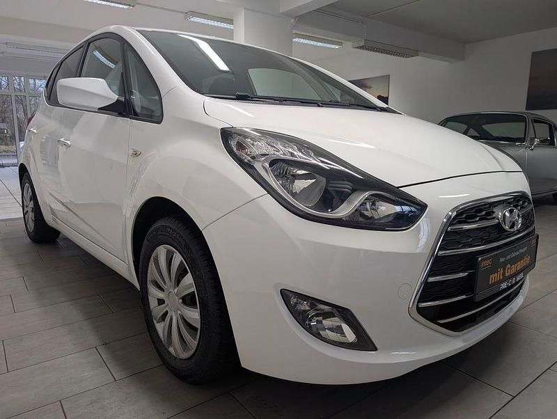 Gebraucht Hyundai ix20 YES! 90 PS (66 kW) 2017 Weiß Kleinwagen