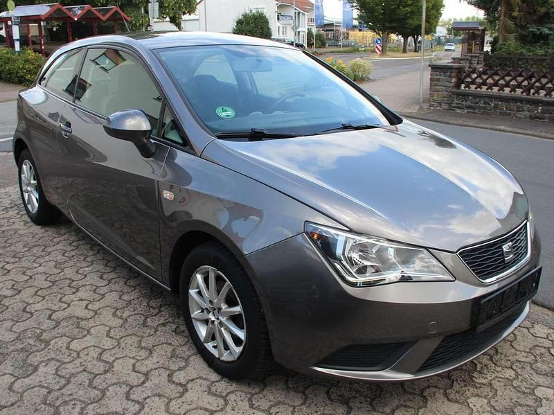 Technic grey Gebraucht 2016 Seat Ibiza Style Kleinwagen | 5.990 € (Fairer Preis) - Bild 1/4