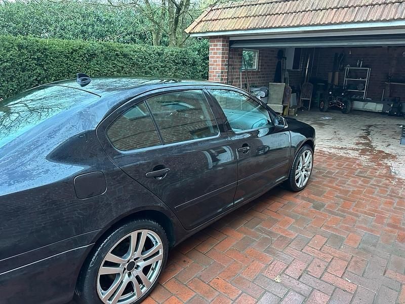 Gebraucht Skoda Octavia 160 PS (117 kW) 2008 Schwarz Limousine