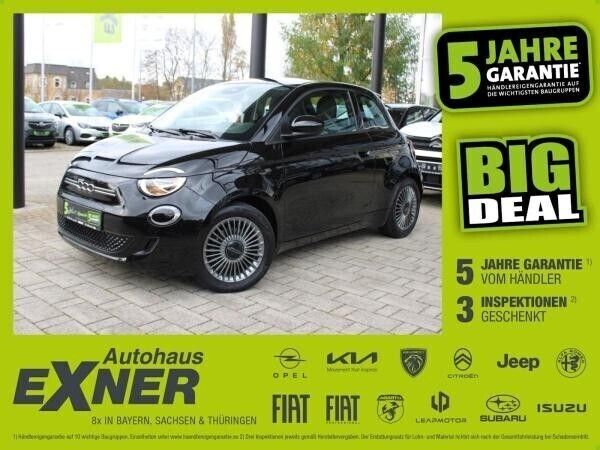 Schwarz (colore esterno (onyx schwarz)) Gebraucht 2022 Fiat 500e Icon Kleinwagen | 14.950 € (Superpreis) - Bild 1/4