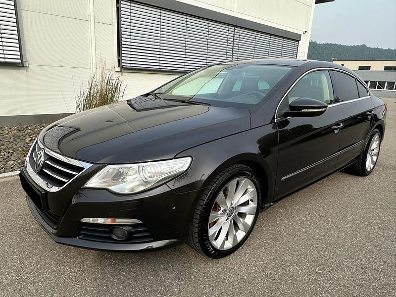 Gebraucht VW Passat Exclusive 299 PS (219 kW) 2010 Braun Limousine