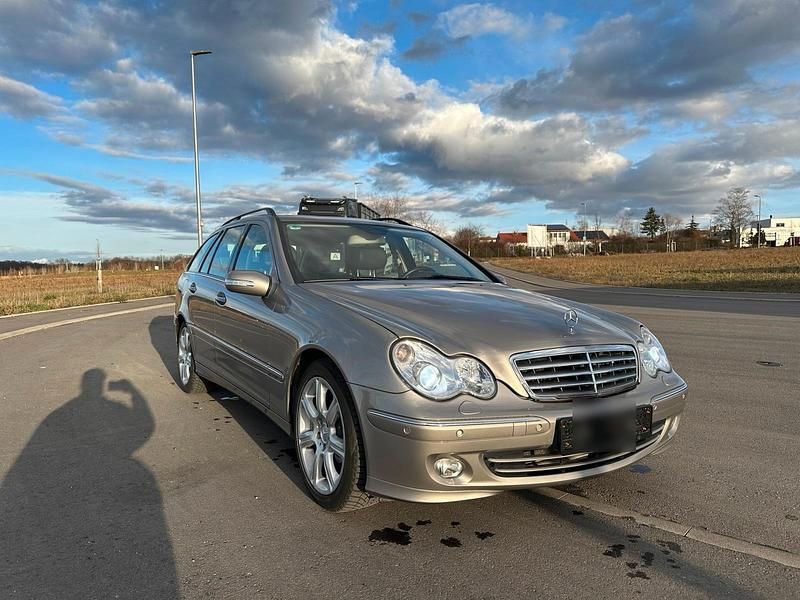 Gebraucht Mercedes C280 231 PS (169 kW) 2007 Silber Kombi