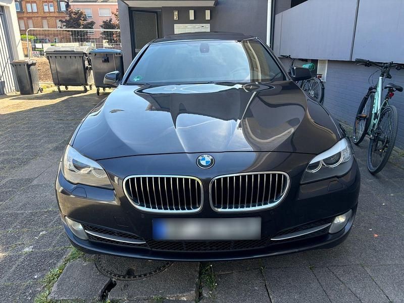 Gebraucht BMW 535 306 PS (225 kW) 2011 Grau Limousine