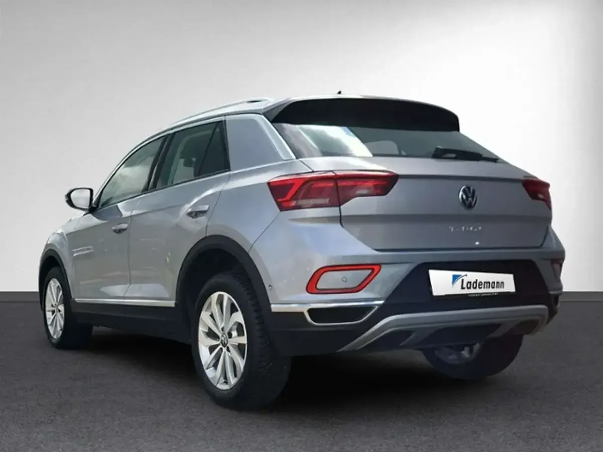 Gebraucht VW T-Roc Style 150 PS (110 kW) 2025 Pyritsilber SUV