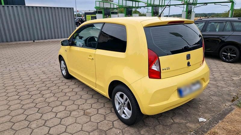 Gebraucht Seat Mii 60 PS (44 kW) 2012 Gelb Kleinwagen