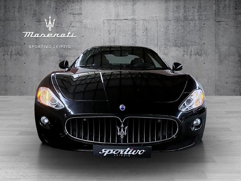 Gebraucht Maserati Granturismo 439 PS (322 kW) 2011 Nero carbonio Coupé