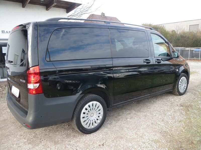 Gebraucht Mercedes Vito 190 PS (139 kW) 2021 Schwarz Van