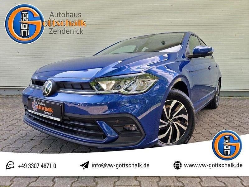 Gebraucht VW Polo Life 95 PS (69 kW) 2024 Blau Limousine