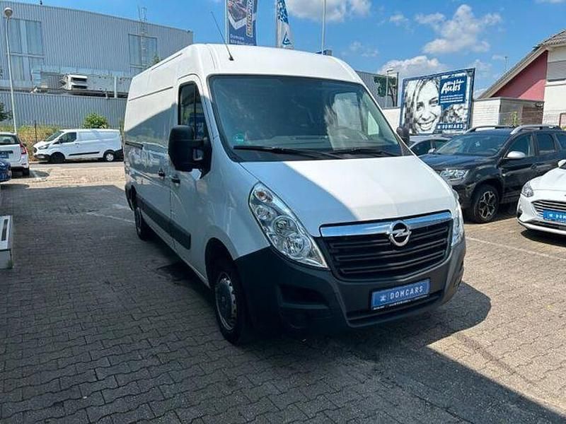 Gebraucht Opel Movano 131 PS (96 kW) 2019 Weiß Van