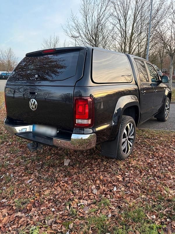 Second-hand VW Amarok 224 CP (164 kW) 2017 Negru Pickup