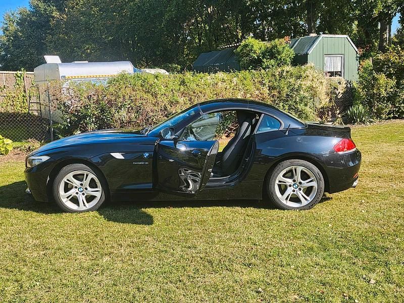 Gebraucht BMW Z4 205 PS (150 kW) 2012 Schwarz Cabrio