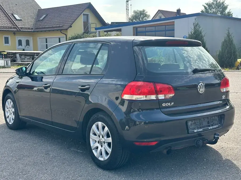 Gebraucht VW Golf VI Comfortline 105 PS (77 kW) 2010 Schwarz Limousine