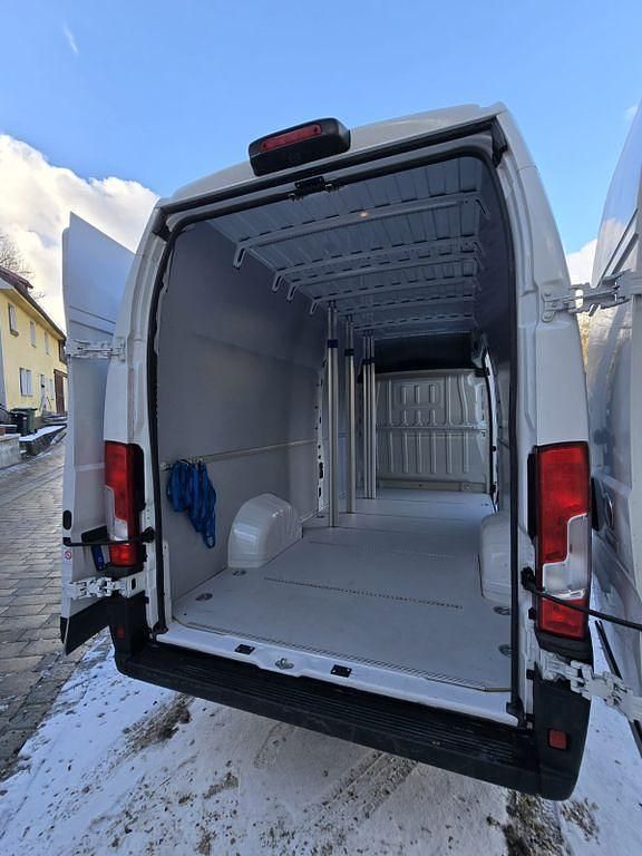 Gebraucht Fiat Ducato 177 PS (130 kW) 2023 Weiß Van