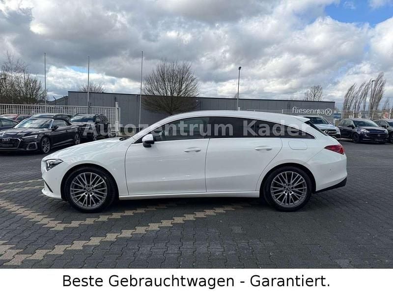 Gebraucht Mercedes CLA200 150 PS (110 kW) 2020 Polarweiss Kombi
