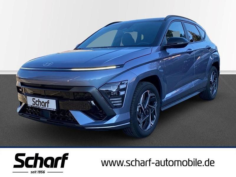 Meta blue / abyss black Gebraucht 2025 Hyundai Kona N Line SUV | 29.890 € (Etwas zu teuer) - Bild 1/3