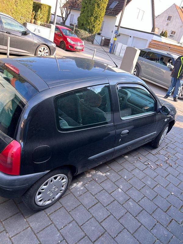Gebraucht Renault Clio II 75 PS (55 kW) 1999 Schwarz Kleinwagen