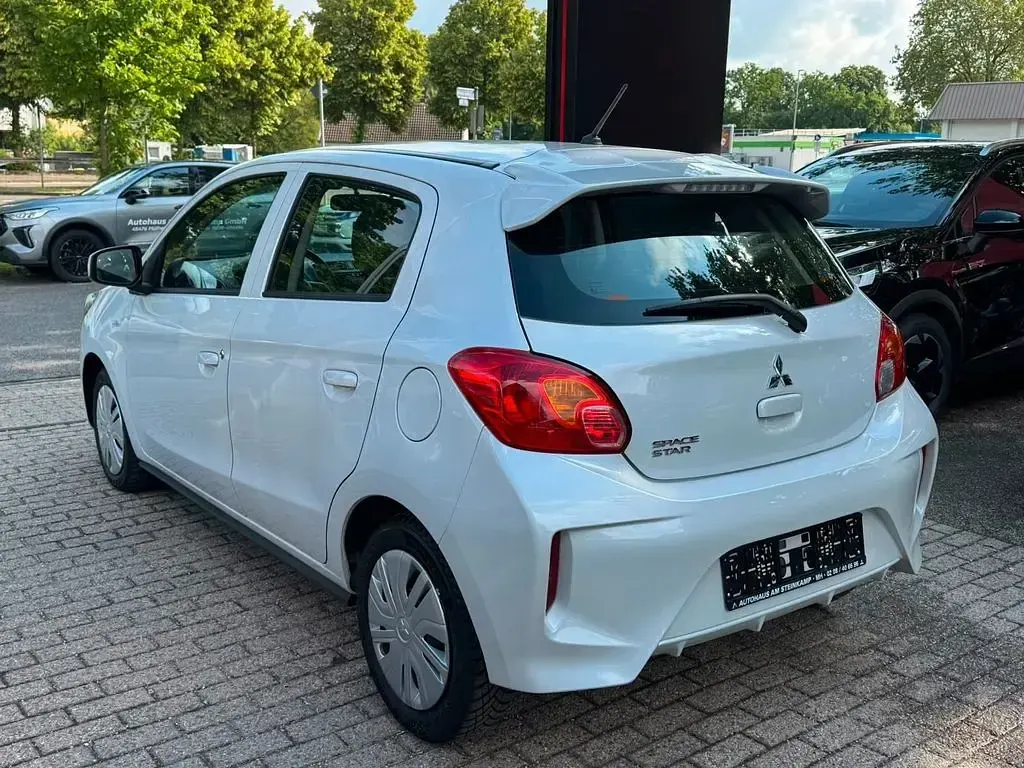 Gebraucht Mitsubishi Space Star Select 71 PS (52 kW) 2025 Weiß Kleinwagen
