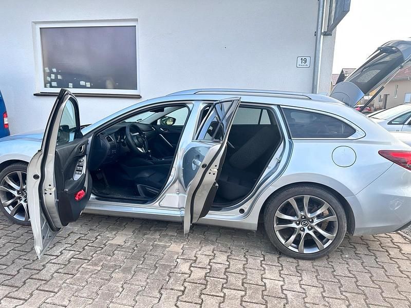 Second-hand Mazda 6 2015 Argintiu Break