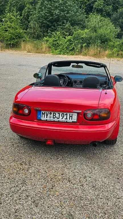 Gebraucht Mazda MX5 116 PS (85 kW) 1991 Rot Cabrio