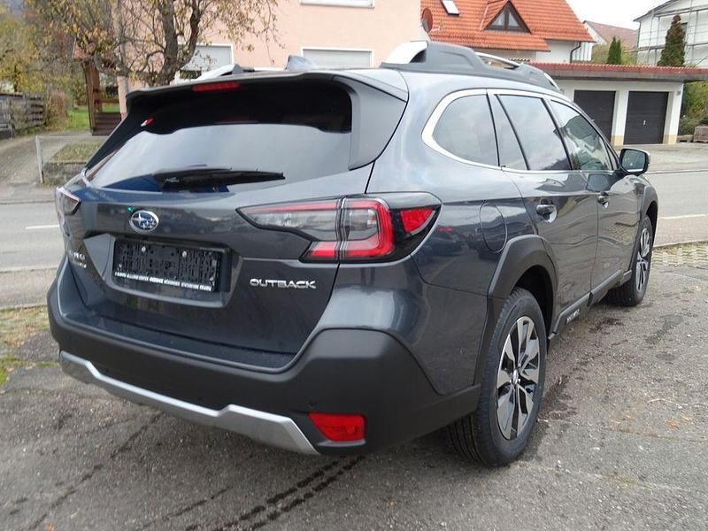 Neu Subaru Outback Platinum 169 PS (124 kW) 2025 Schwarz SUV