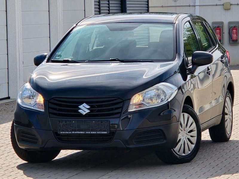Schwarz Gebraucht 2015 Suzuki SX4 S-Cross Club SUV | 4.999 € (Guter Preis) - Bild 1/2