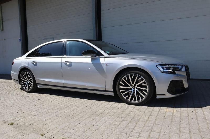 Gebraucht Audi A8L Exclusive 462 PS (339 kW) 2025 Silber Limousine