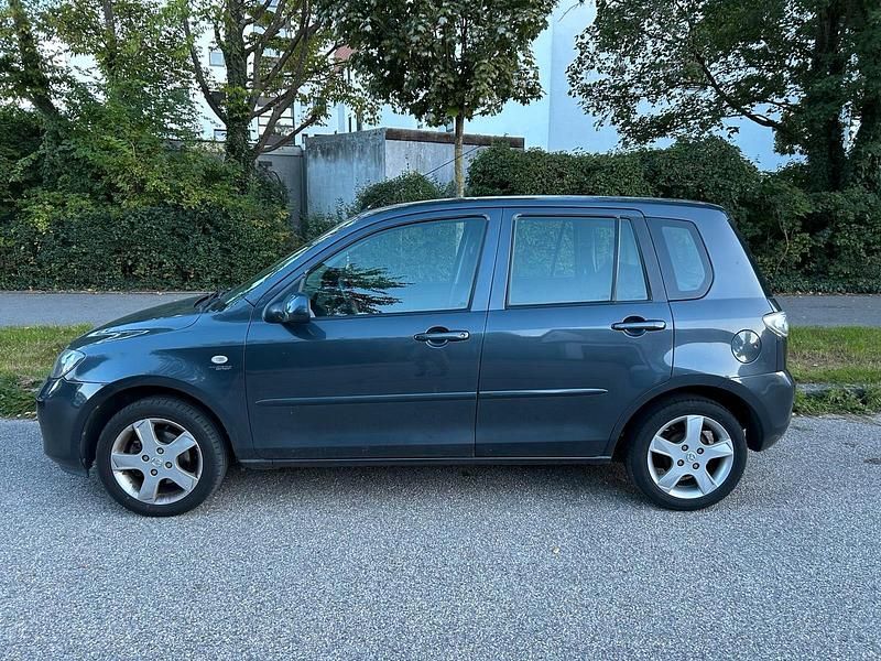 Andere farben Gebraucht 2007 Mazda 2 Kleinwagen | 2.300 € (Fairer Preis) - Bild 1/2