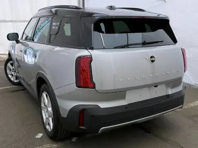 Gebraucht Mini Countryman Classic 163 PS (119 kW) 2025 Silber SUV