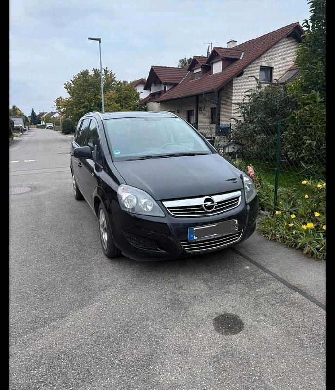 Schwarz Gebraucht 2011 Opel Zafira Van / Kleinbus | 3.799 € (Guter Preis) - Bild 1/4