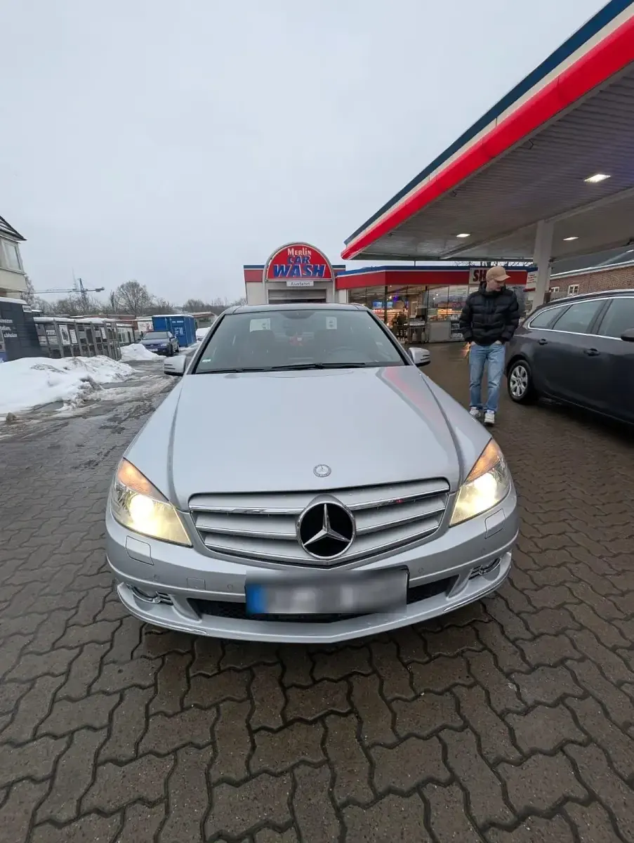 Gebraucht Mercedes C350 292 PS (214 kW) 2010 Silber Limousine