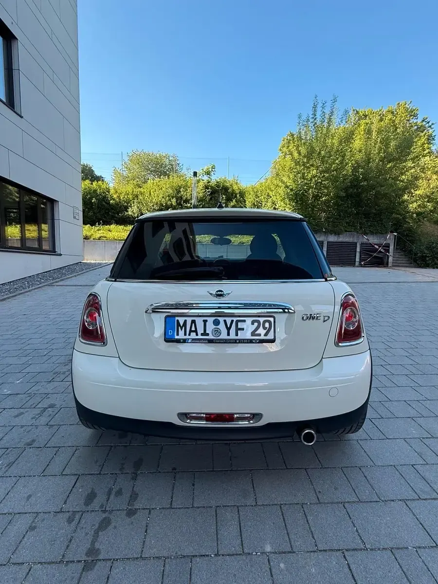 Gebraucht Mini ONE 90 PS (66 kW) 2011 Beige Kleinwagen