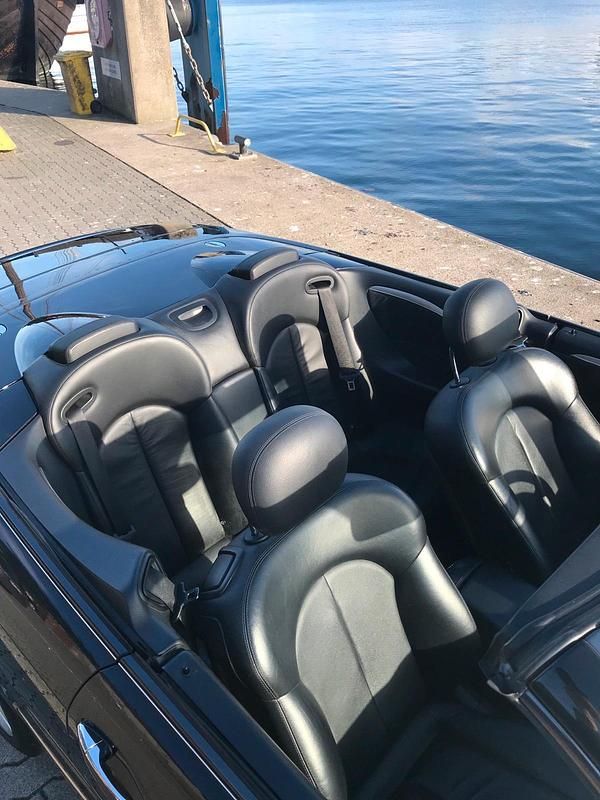 Gebraucht Mercedes CLK200 163 PS (119 kW) 2007 Schwarz Cabrio