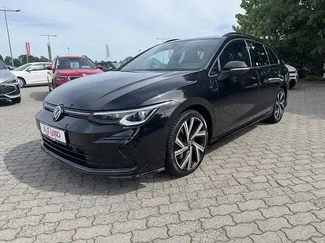Gebraucht VW Golf VIII R-line 190 PS (139 kW) 2022 Schwarz Kombi