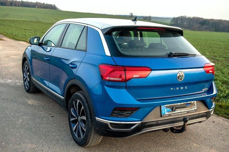 Gebraucht VW T-Roc Style 150 PS (110 kW) 2017 Blau SUV