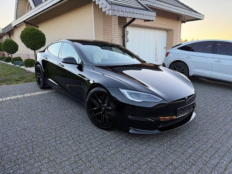 Schwarz Gebraucht 2022 Tesla Model S Kleinwagen | 44.600 € - Bild 1/4