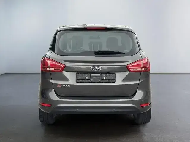 Gebraucht Ford B-MAX Titanium 105 PS (77 kW) 2017 Magneticgrau metallic Van / Kleinbus