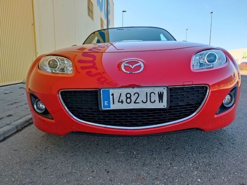 Rot Gebraucht 2012 Mazda MX5 20th Anniversary Cabrio | 19.000 € - Bild 1/4