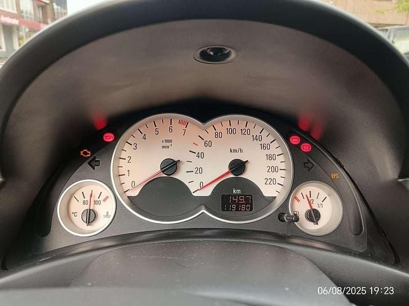 Gebraucht 2004 Opel Corsa Limousine | 2.000 € (Fairer Preis) - Bild 1/4