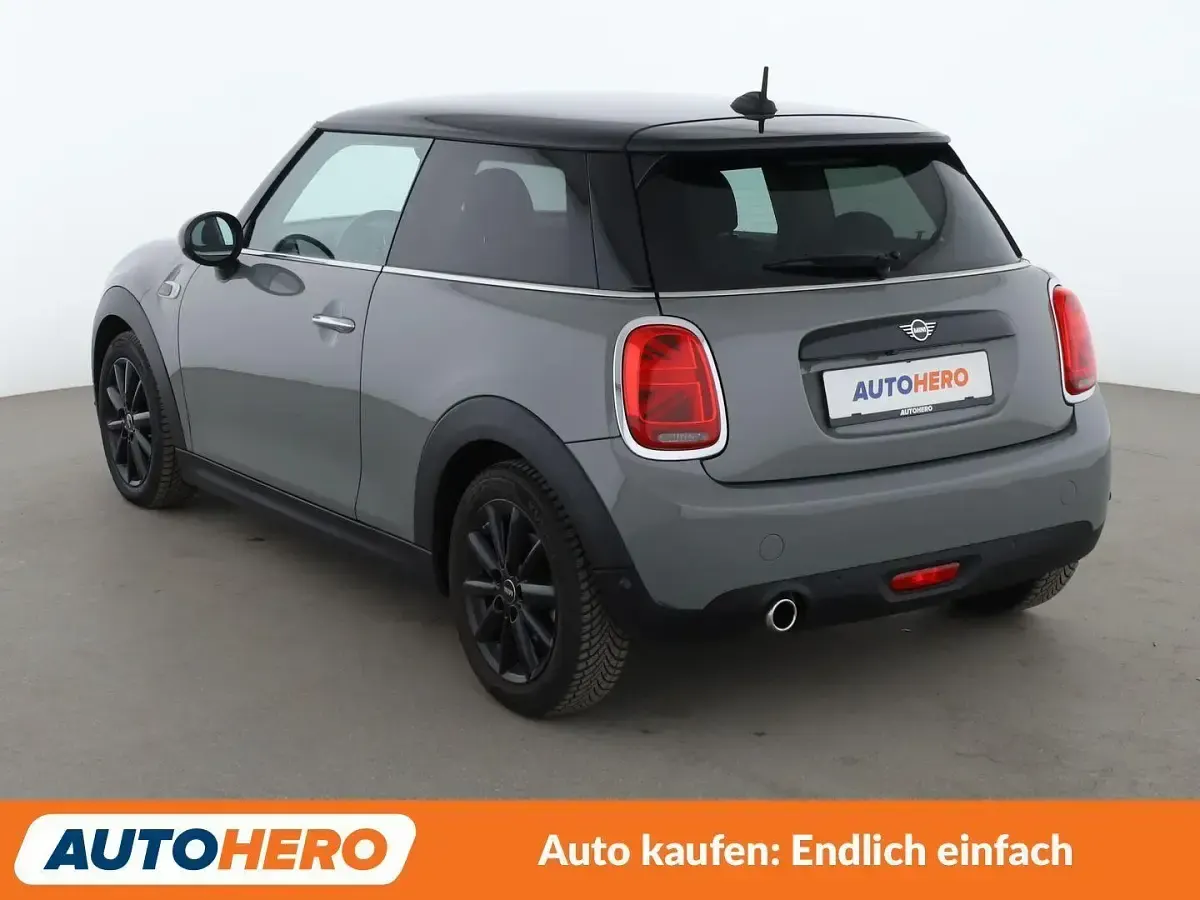 Occasion Mini Cooper D 116 PK (85 kW) 2018 Grijs Hatchback