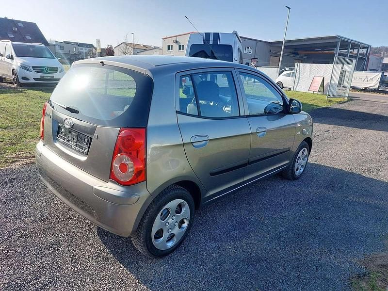 Gebraucht Kia Picanto Start 65 PS (47 kW) 2009 Silber Kleinwagen