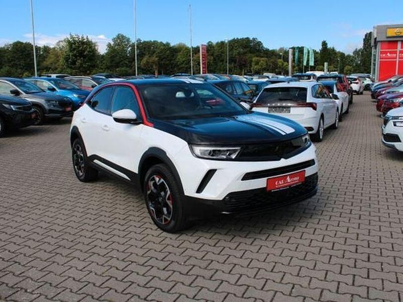 Weiß Gebraucht 2022 Opel Mokka GS Line SUV | 19.990 € (Fairer Preis) - Bild 1/4