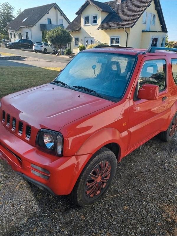Rot Gebraucht 2008 Suzuki Jimny SUV | 5.500 € (Superpreis) - Bild 1/4