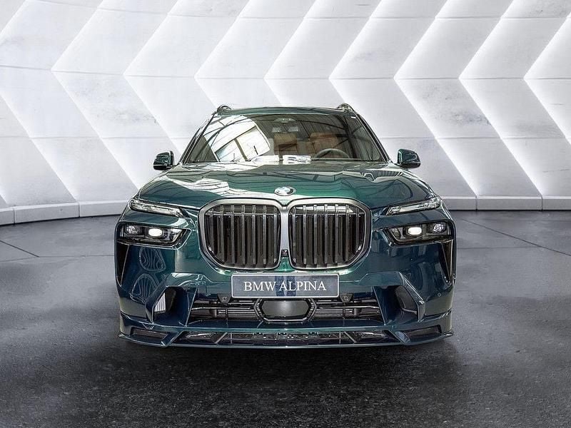 Neu Alpina XB7 622 PS (457 kW) 2025 Grün SUV
